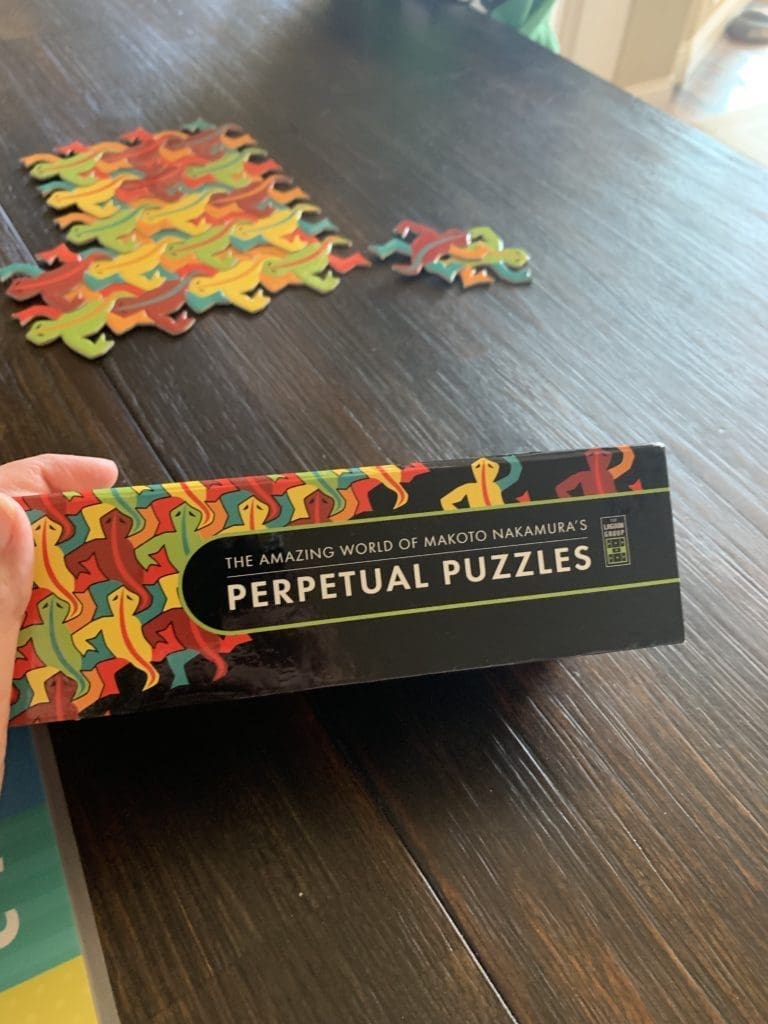Lizard perpetual puzzle box and pieces